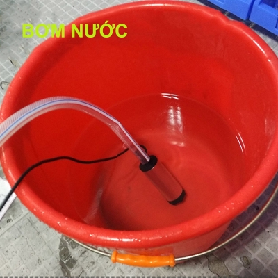 may bom dau nhot chinh 51mm