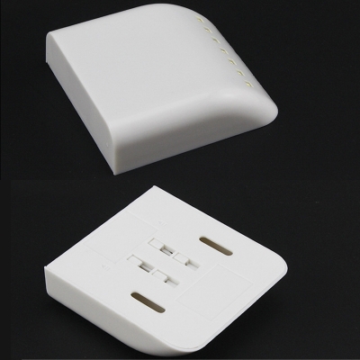 den led thong minh chieu sang tu quan ao